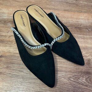 NWOT comfortview Wide Width The Bette Mule Suede Embellishment along strap 10W